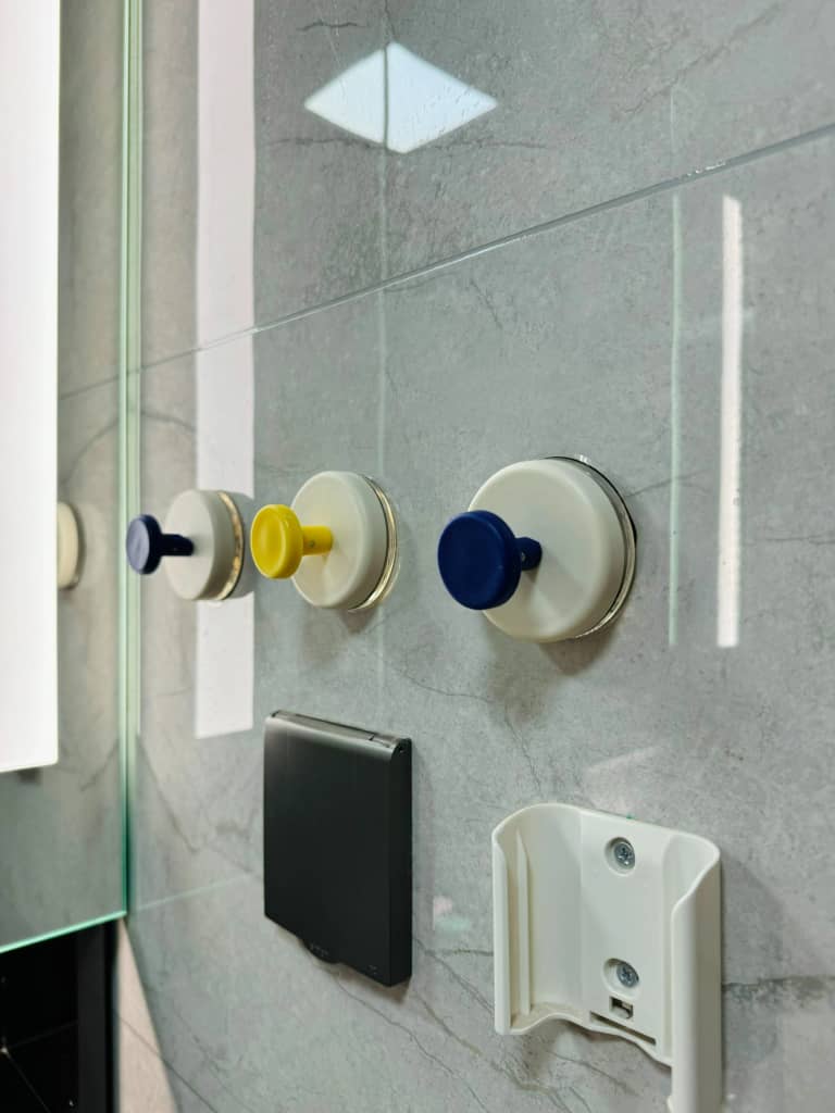 Vacuum Wall Hook (Pack of 4)